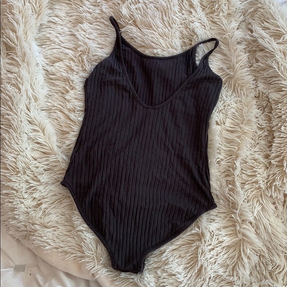 UO bodysuit - Picture 3 of 3